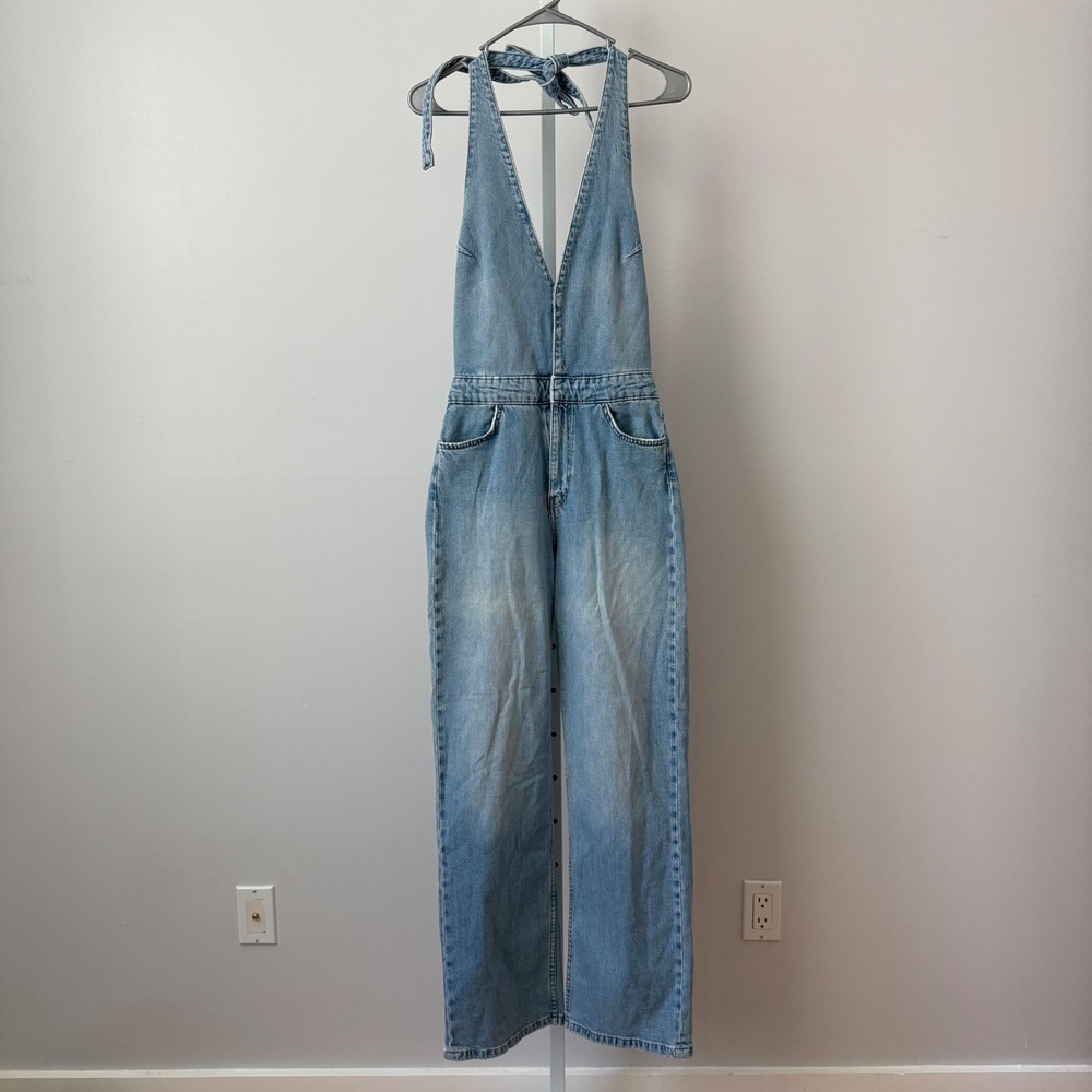 Zara sz XS Light Wash Denim Halter Neck Wide Leg Jumpsuit Blue Boho Streetwear
